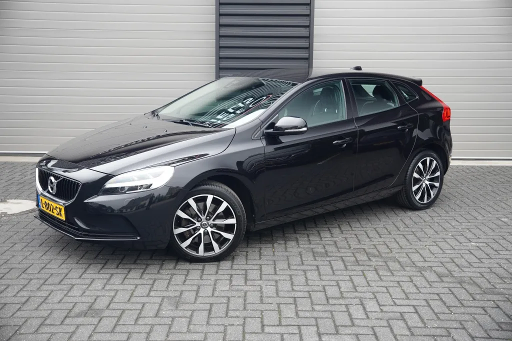 Volvo V40 1.5 T3 R-Design